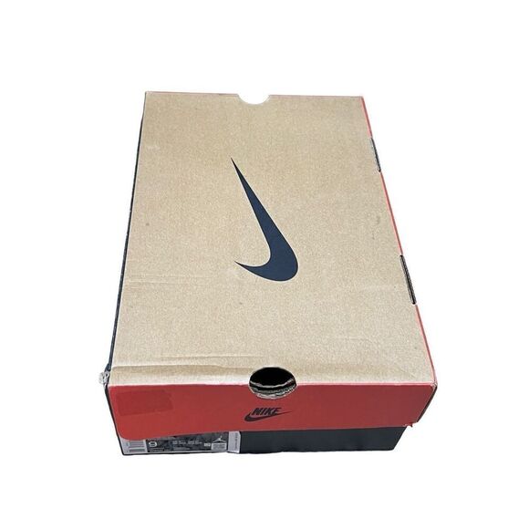 Jordan 11 OG Bred 2019 Black Red 378037-061 Size 9 Nike Air Jordan - Picture 11 of 13